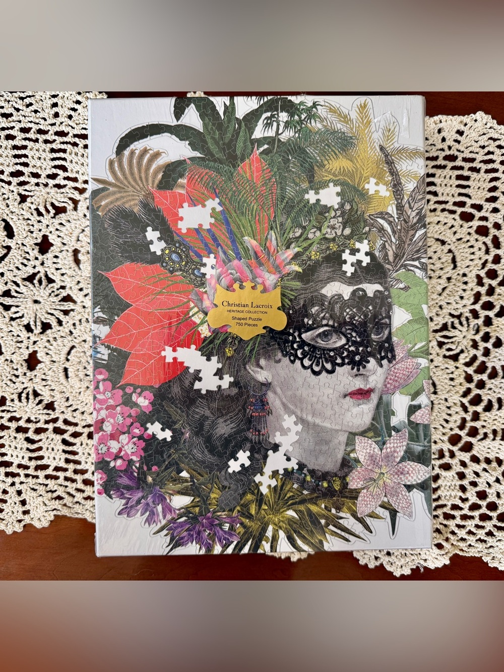 🧩 Christian Lacroix Heritage Collection Mam’zelle Scarlett Puzzle 750pc